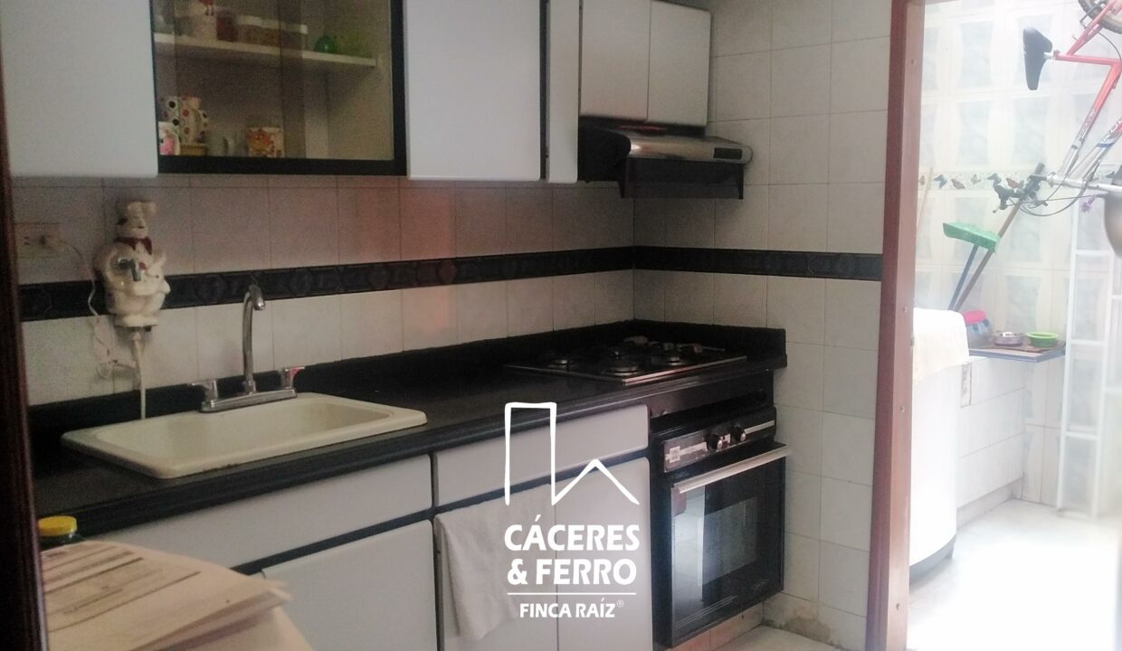 CaceresyFerroInmobiliaria-Caceres-Ferro-Inmobiliaria-CyF-Keneddy-Americas-Casa-Venta-22004-6