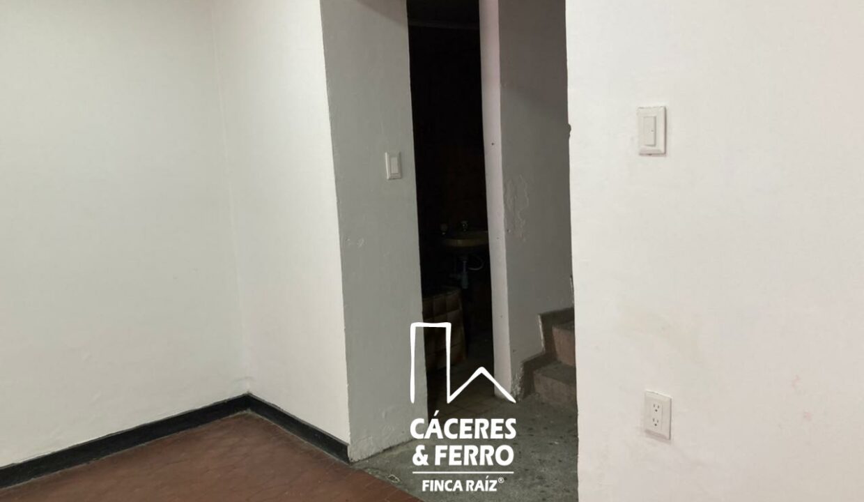 CaceresyFerroInmobiliaria-Caceres-Ferro-Inmobiliaria-CyF-Local-Comercial-Siete-De-Agosto-22509-8