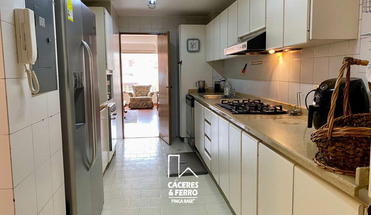 CaceresyFerroInmobiliaria-Caceres-Ferro-Inmobiliaria-CyF-Chapinero-Los-Rosales-Apartamento-Venta-22941-10