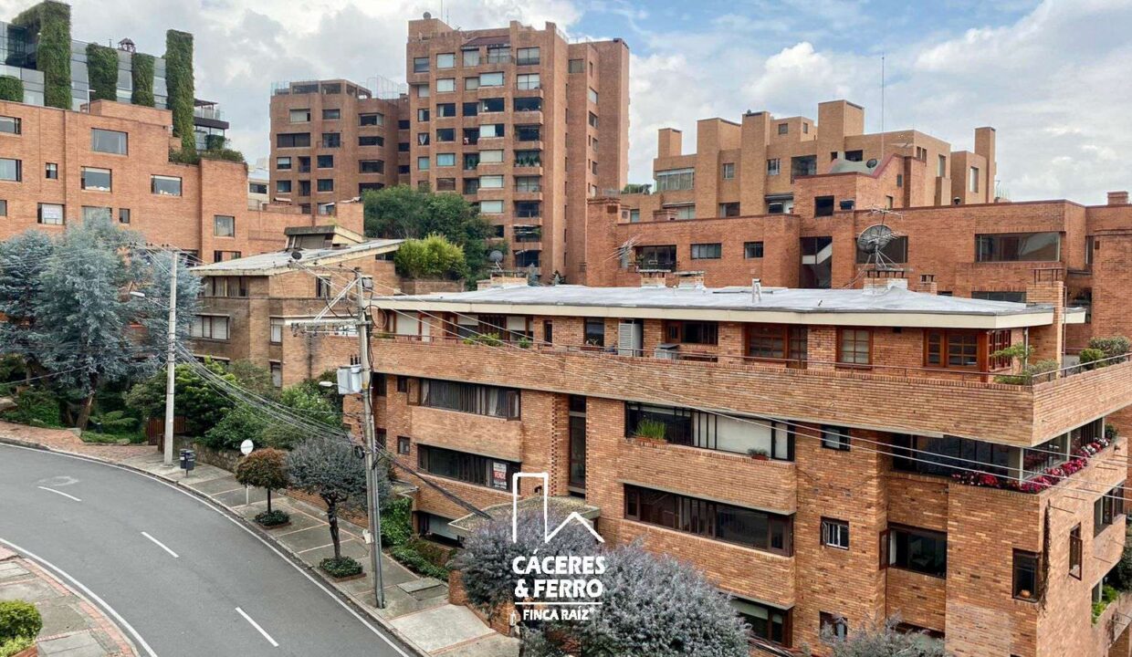 CaceresyFerroInmobiliaria-Caceres-Ferro-Inmobiliaria-CyF-Chapinero-Los-Rosales-Apartamento-Venta-22941-20