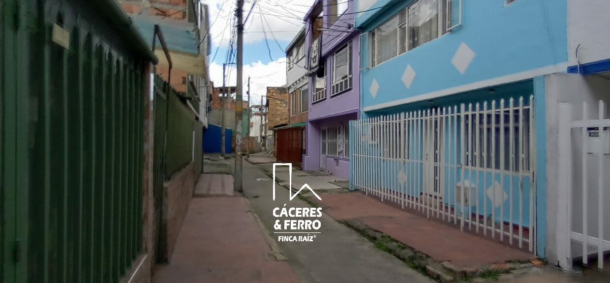 CaceresyFerroInmobiliaria-Caceres-Ferro-Inmobiliaria-CyF-Engativa-Garcés-Navas-Casa-Venta-22989-15